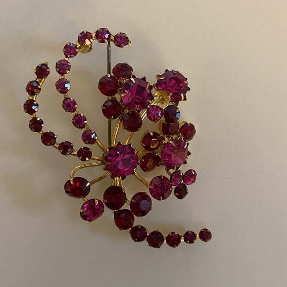 Vintage Rhinestone Brooch - Picture 1 of 2